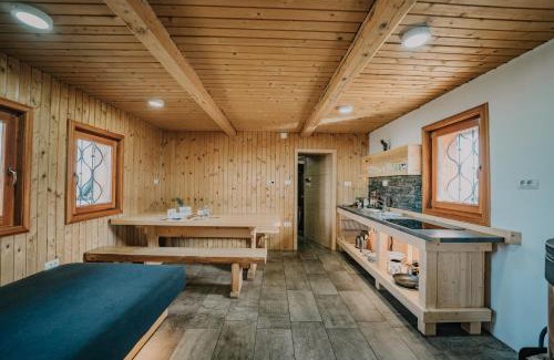 Kamnik Ski Chalet | Koča Ojstrica - Velika planina