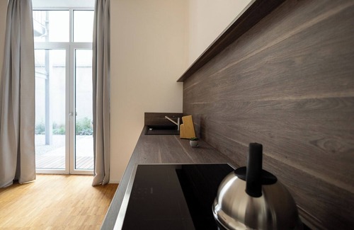 Altstadt Apartment | ★Ko-Living - Beatles Suite | In the center | Up to 4 pers. | Record player ★