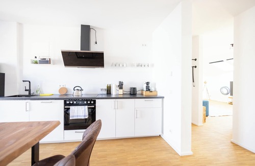 Altstadt Apartment | ★Ko-Living - Captains Suite | In the center of Halle | Up to 6 people ★