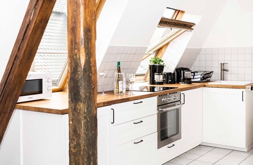 Altstadt Apartment | ★Ko-Living - Händel Suite | In the center of Halle | 2-4 persons ★