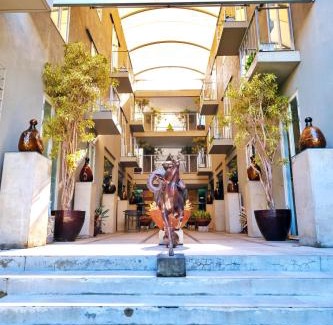Parongpong Hotel | KoenoKoeni Boutique Hotel