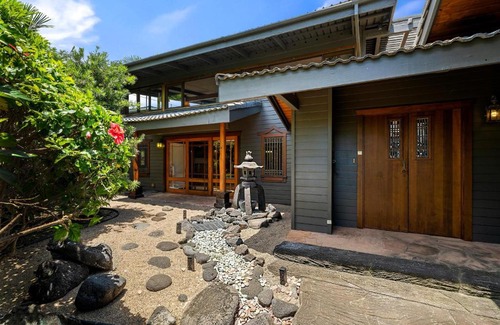 Kahaluu Bay House | Koi Hale