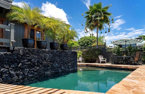Kahaluu Bay House | Koi Hale