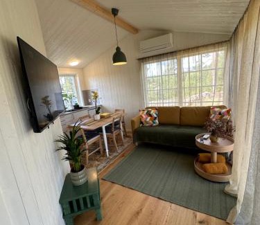 Ostankarr Bed & Breakfast | Kolmårdsgården B&B