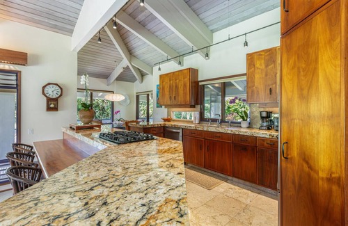 Wainiha House | Kolohala in Haena is a tranquil place to enjoy your tropical vacation!