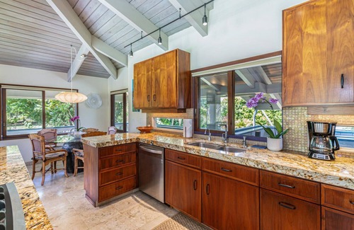 Wainiha House | Kolohala in Haena is a tranquil place to enjoy your tropical vacation!