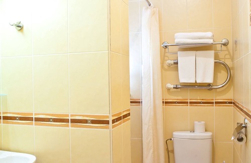Ziepniekkalns Hotel | Kolonna Hotel Brigita