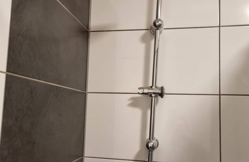 Krefeld Apartment | Komfortable 2-zimmer Wohnung in Krefeld, Zentral, Nähe Düsseldorf