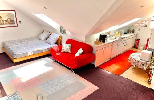 Bad Homburg v.d. Hoehe Apartment | Komplette Ferienwohnung nur 20 Minuten bis Frankfurt Zentrum