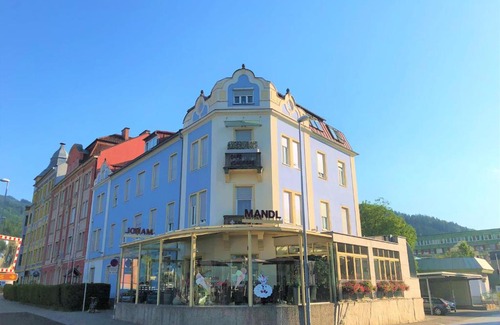 Bruck an der Mur House | Konditorei Mandl