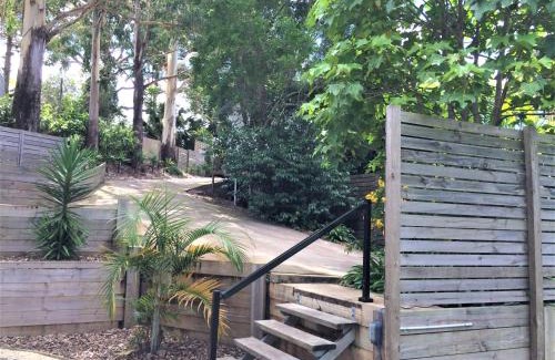 North Maleny House | Kookaburra 2-Bedroom at On Burgum Pond Cottages