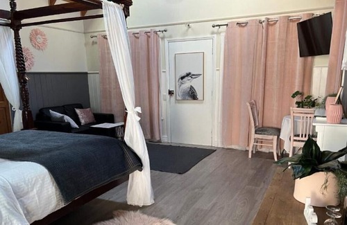Gembrook Cottage | Kookaburra Cottage Gembrook