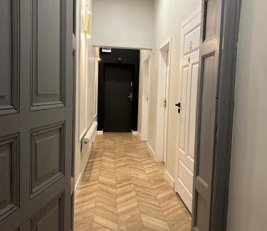 Stare Miasto Hostel | Kopernik Premium Rooms Apartment