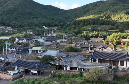 Toero House | Korean Cultural Traditional Property, 5 mins to famous lake Wiyang-jee