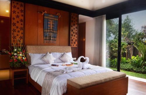 Gianyar Villa | Kori Maharani Villas - Two-bedroom Pool Villa 2