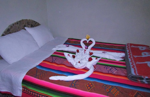 Luquina Chico Bed & Breakfast | KORI TIKA LODGE - luquina chico