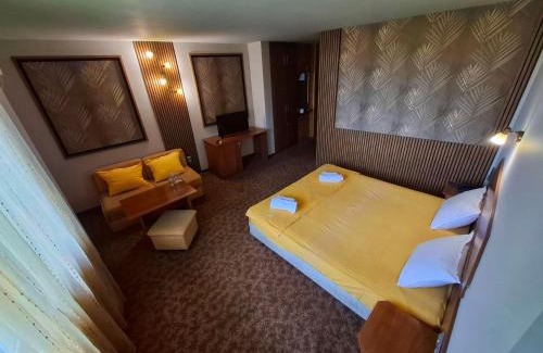 Varosha Hotel | Korona Hotel