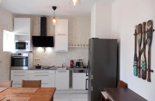 Papa Apartment | Korvin One Apartman