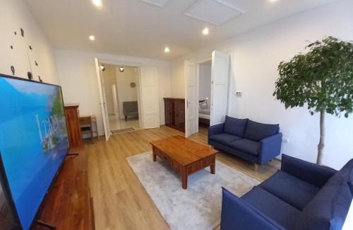 Papa Apartment | Korvin One Apartman