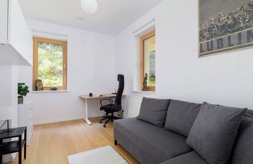 Korzkiew House | Korzkiewska 71, House, 4 Bedrooms, Parking, Terrace
