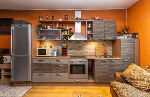 Turisalu House | KOSMOS Guesthouse - Country house - Cottage - Quiet stretch by the sea and forest!