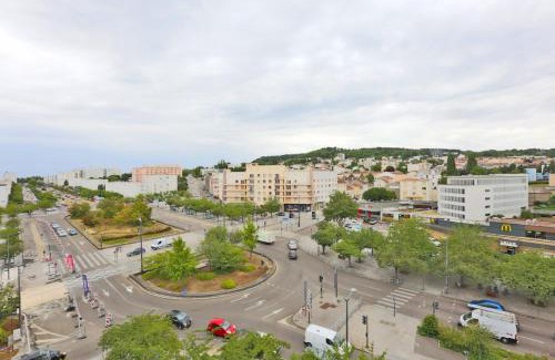 Vandoeuvre-les-Nancy Apartment | KOSY Appart'Hôtels - La Maison Des Chercheurs