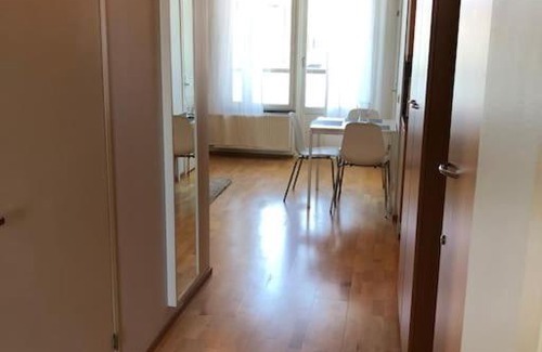 Herttoniemi Apartment | Kotimaailma - Kaksio saunalla Herttoniemessä