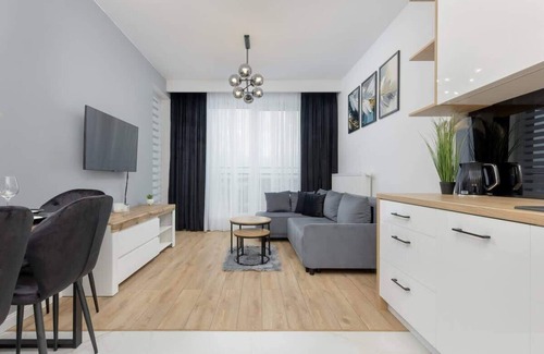 Praga Polnoc Apartment | Kotsisa 8C | Modern Apartment | Parking