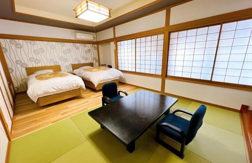 Izu Nagaoka Onsen Hotel | KOUBOUNOYU IKONASOU