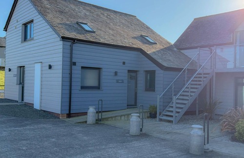 Marhamchurch Cottage | Kovva - sleeps 2 guests in 1 bedroom