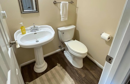 Glen Allen House | KOZY Destinations - NEW! 3BR RVA Home