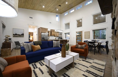 Pickens Cabin | Kozy Nook Cabin/King Suite/Hot Tub