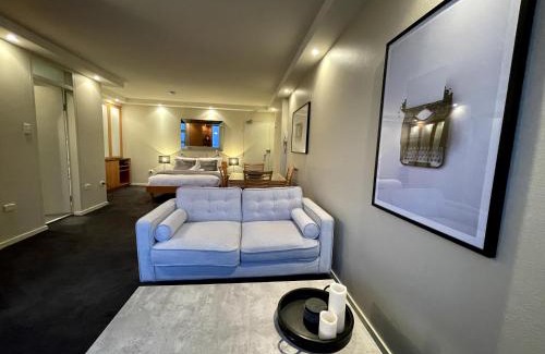 McMahons Point Apartment | KOZYGURU | McMahons Point | Amazing Water View Studio + FREE Parking