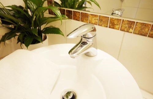 Burkheim Hotel | Kreuz-Post Hotel-Restaurant-SPA