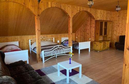 Stameriena House | KRI Holiday House