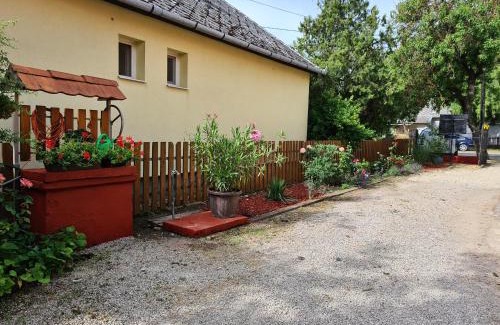 Balatongyorok Apartment | Kriszta apartman