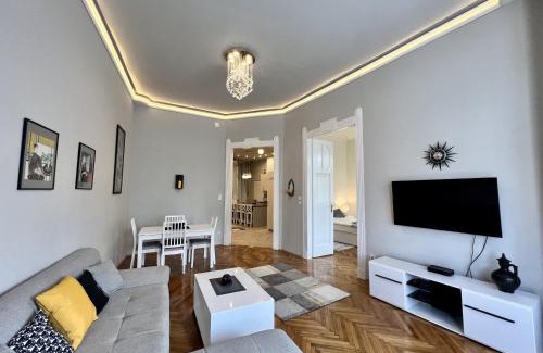 Krisztinavaros Apartment | Krisztina Apartments