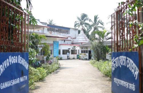 Diamond Harbour House | Kriya Yoga Wellness