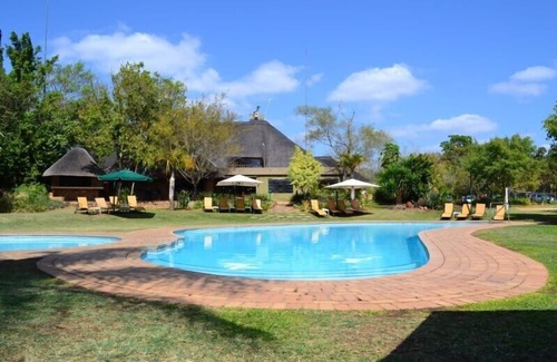 Hazyview Ski Chalet | Kruger Park Lodge - Golf Safari SA