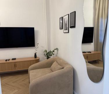Old Town Apartment | Krzywe Koło 30 Apartment Old Twon Warsaw