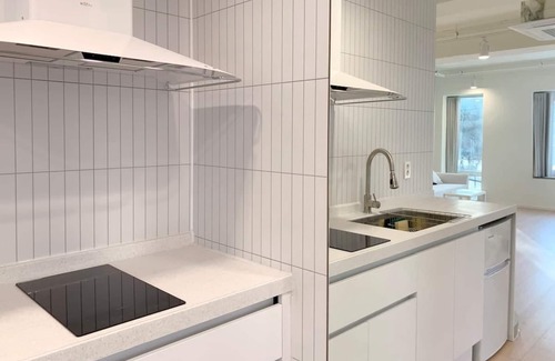 Seongnae-dong Apartment | KSPO, Asan Hospital, Olympic park, Spacious studio