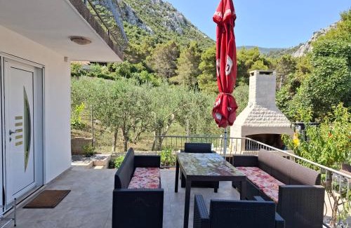 Trpanj House | Kuća za odmor DIJANA