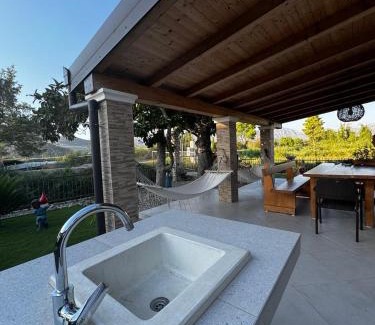 Komin House | Kuća za odmor Nera