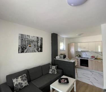 Orahovica House | Kuća za odmor u prirodi NINA Jezero Orahovica