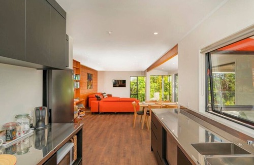 Kuaotunu House | Kuaotunu Escape - Privacy + Views + Luke's Kitchen, Cafe & Beach