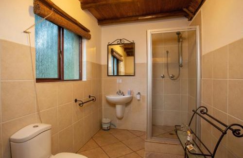 Thorny Bush Game Reserve Cabin | Kubu Safari Lodge