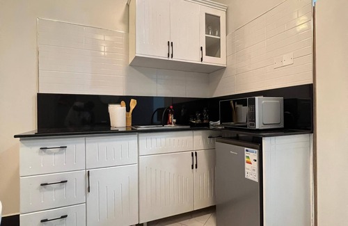 Bukoto Apartment | Kulambiro Cozy Studio - City Stay