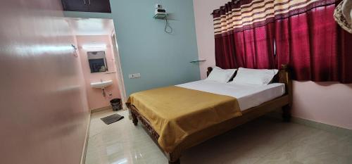 Yelagiri Villa | Kurinji Kudil - 4 BHK Villa with Swimming Pool