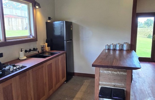Brooman Cottage | Kurrajong House - Cosy cottage on the Clyde River