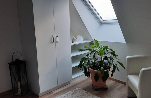 Sulz am Neckar Apartment | Kuschelige Ferienwohnung mit Offenen Balken im Schönen Schwabenländle
